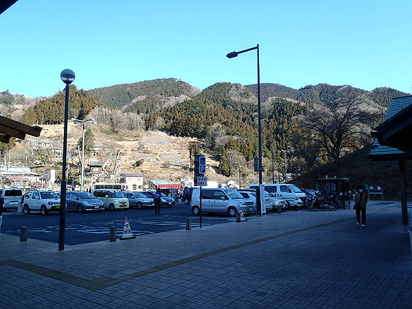 道の駅「果樹公園あしがくぼ」
